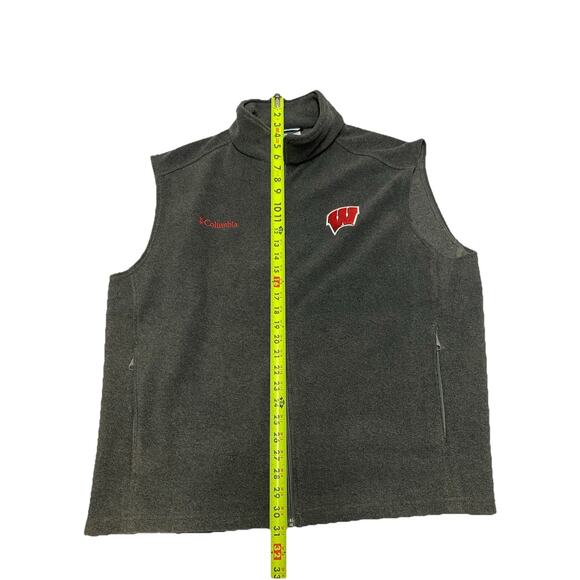 Columbia University Wisconsin Badgers Logo Vest Charcoal Gray Fleece XL - Picture 5 of 7